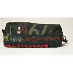 Dakine Accessory Case / Schlampermappe in "black 79"